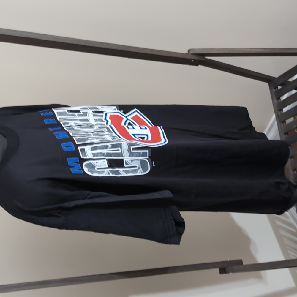 NHL| Vintage Montreal Canadiens NHL Black Short Sleeve T-shirt - Picture 4 of 12